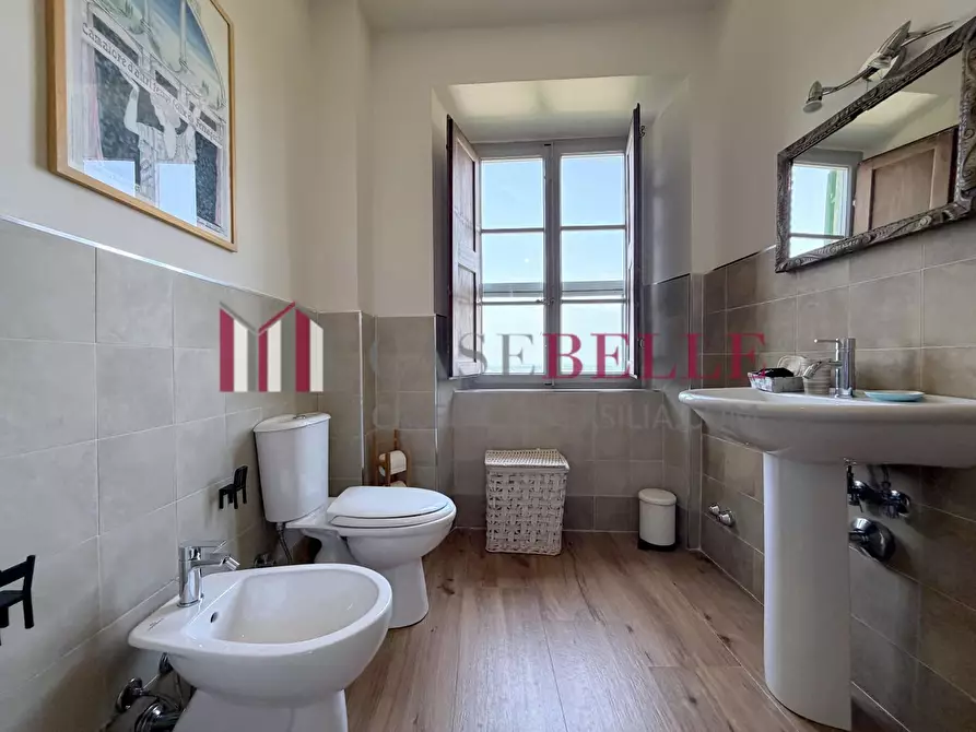 Immagine 46 di Immobile di prestigio in vendita  a Camaiore