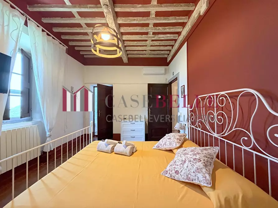 Immagine 57 di Immobile di prestigio in vendita  a Camaiore