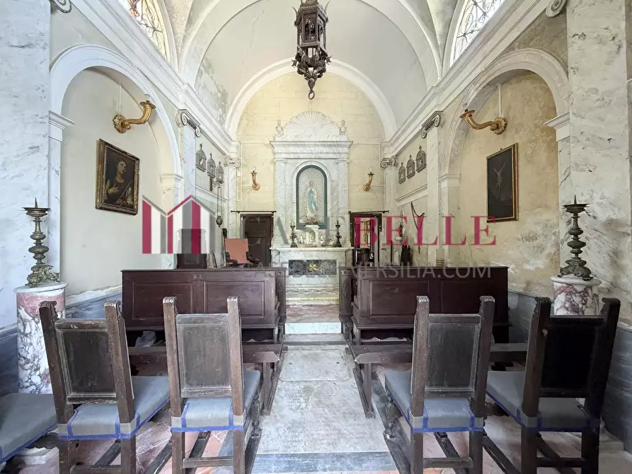 Immagine 14 di Immobile di prestigio in vendita  a Camaiore