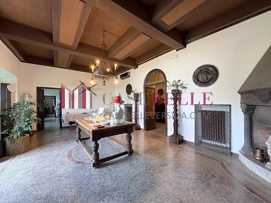 Immagine 3 di Immobile di prestigio in vendita  a Camaiore