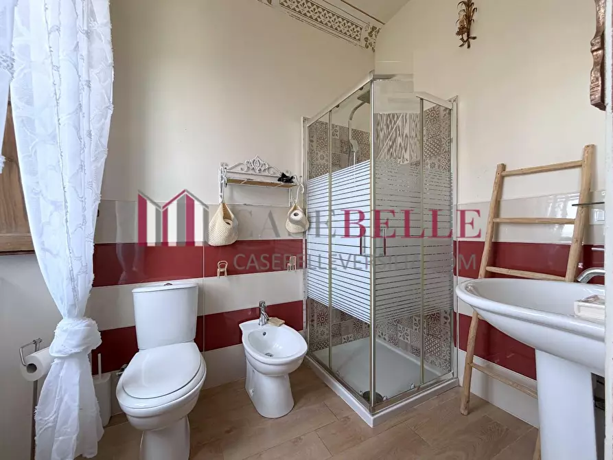 Immagine 58 di Immobile di prestigio in vendita  a Camaiore