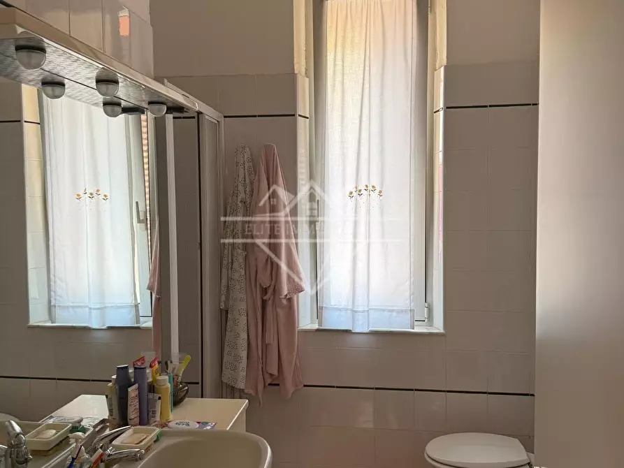 Immagine 9 di Porzione di casa in vendita  a Ameglia
