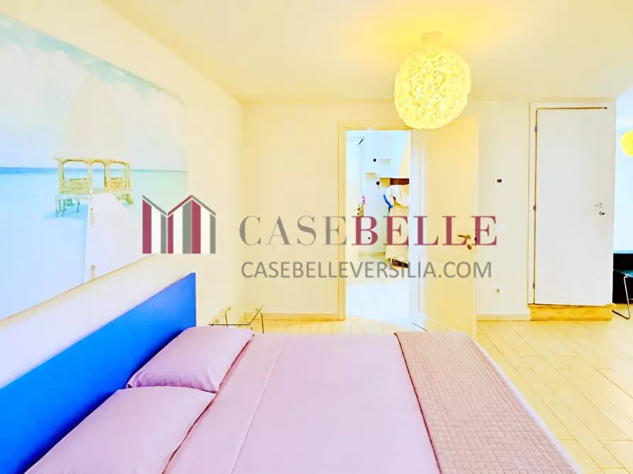 Immagine 26 di Casa bifamiliare in vendita  a Camaiore