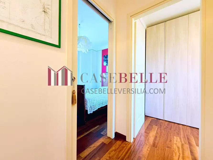 Immagine 34 di Casa bifamiliare in vendita  a Camaiore