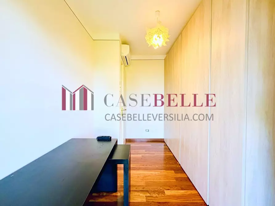 Immagine 36 di Casa bifamiliare in vendita  a Camaiore