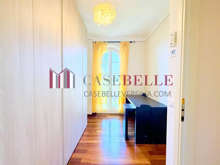 Immagine 35 di Casa bifamiliare in vendita  a Camaiore