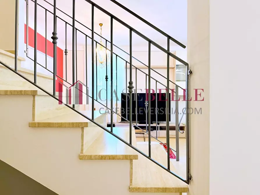 Immagine 32 di Casa bifamiliare in vendita  a Camaiore