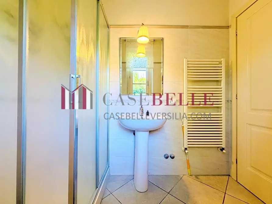 Immagine 16 di Casa bifamiliare in vendita  a Camaiore