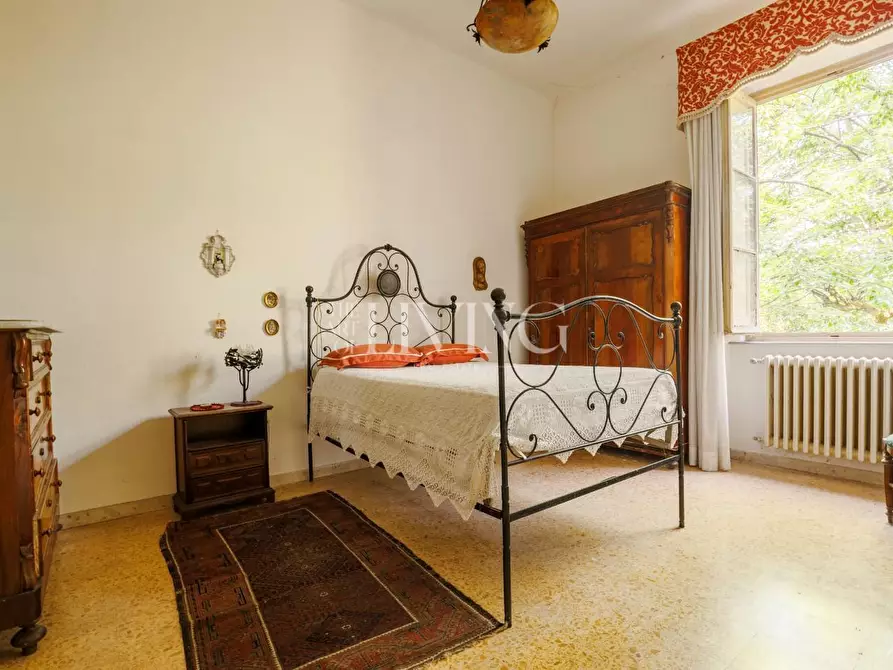 Immagine 35 di Villa in vendita  a Lucca