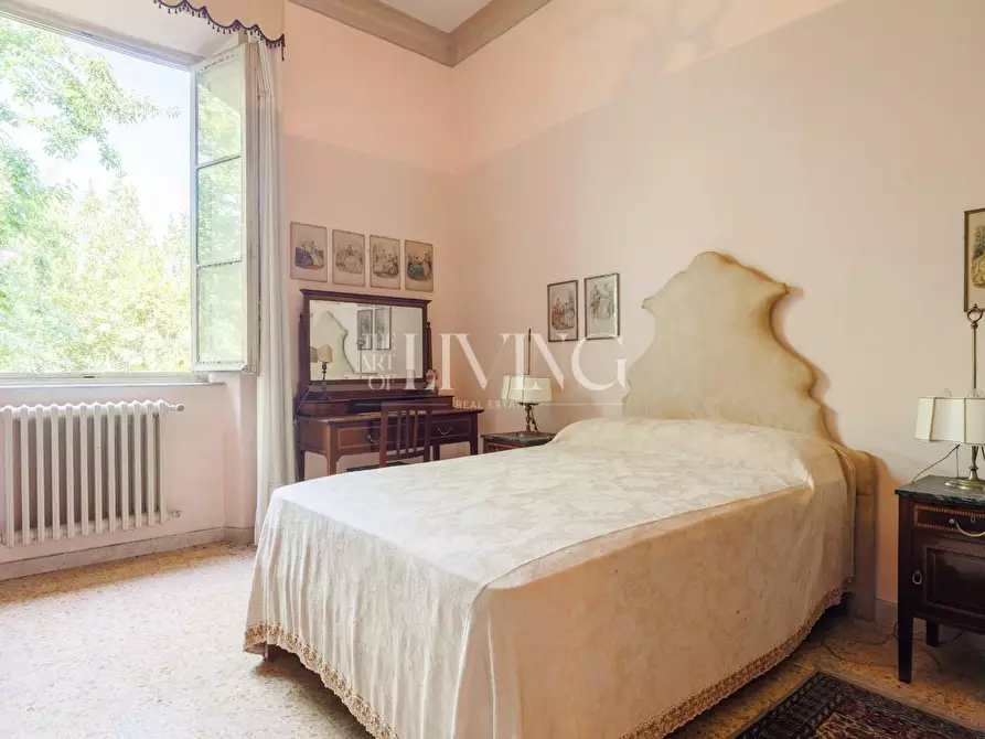 Immagine 31 di Villa in vendita  a Lucca