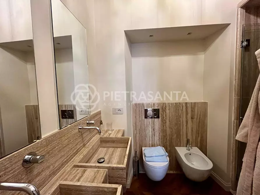 Immagine 10 di Appartamento in affitto  a Pietrasanta