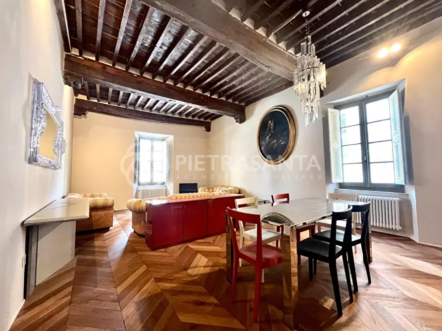 Immagine 1 di Appartamento in affitto  a Pietrasanta