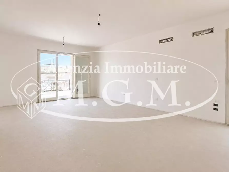 Immagine 11 di Mansarda in vendita  a Pontedera