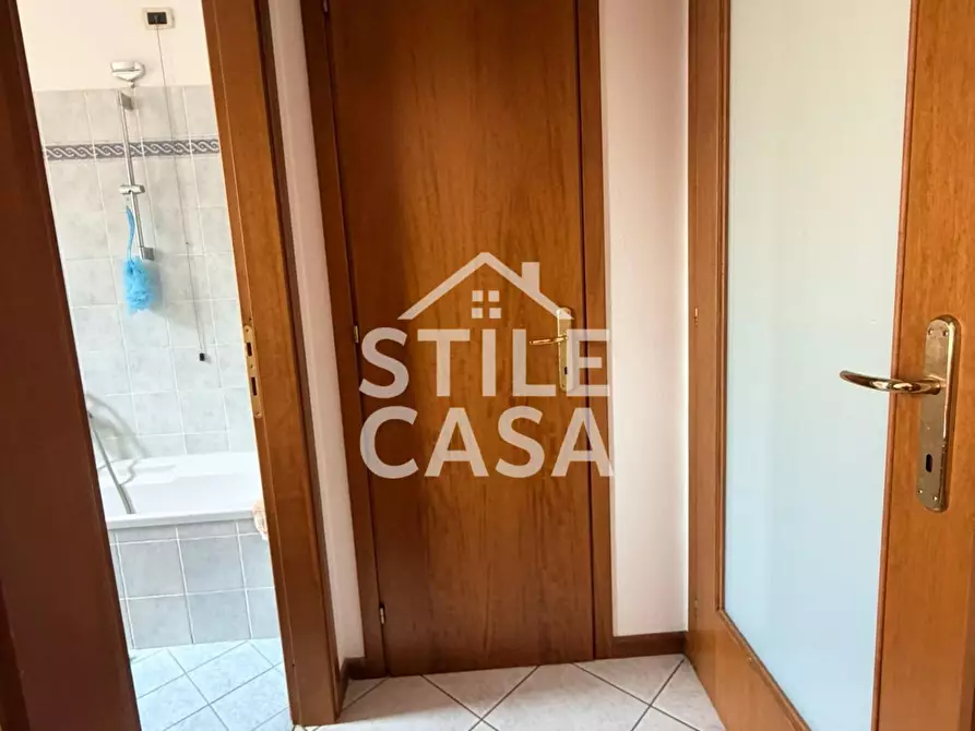 Immagine 12 di Appartamento in vendita  a Altopascio
