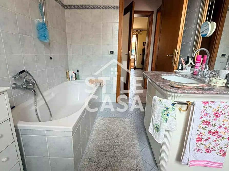 Immagine 21 di Appartamento in vendita  a Altopascio