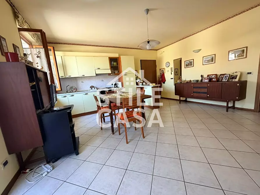 Immagine 3 di Appartamento in vendita  a Altopascio