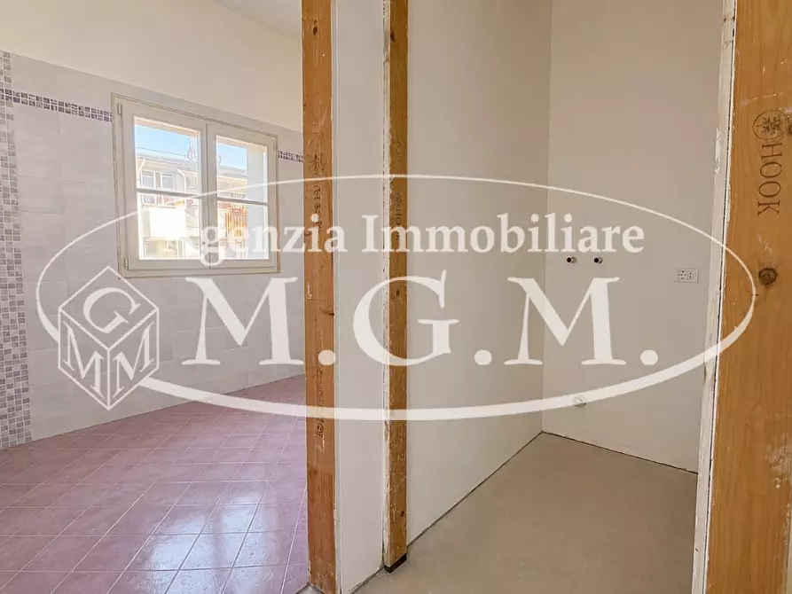 Immagine 9 di Appartamento in vendita  a Pontedera