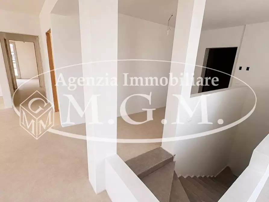 Immagine 6 di Mansarda in vendita  a Pontedera