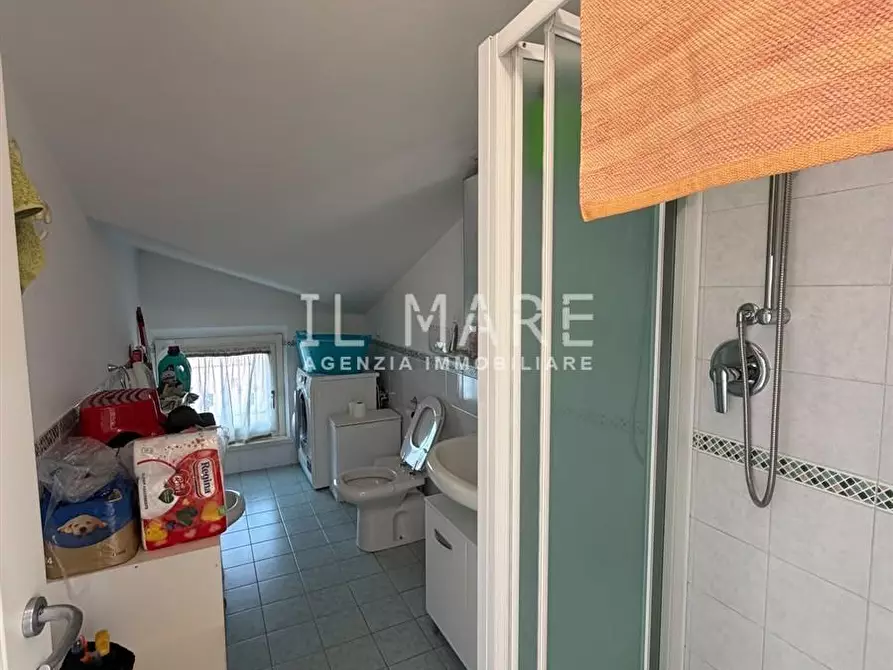 Immagine 25 di Appartamento in vendita  a Massa