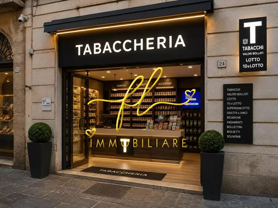 Immagine 1 di Bar / Ristorante in vendita  a Cecina