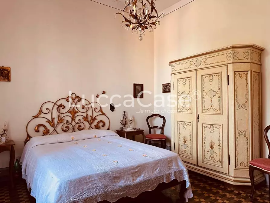 Immagine 22 di Villa in vendita  a Barga