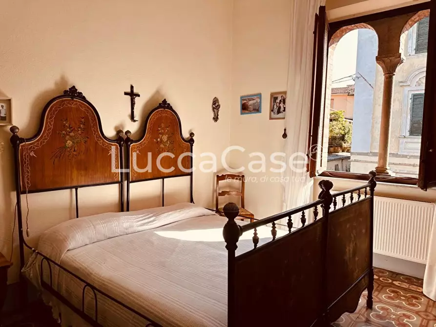 Immagine 28 di Villa in vendita  a Barga