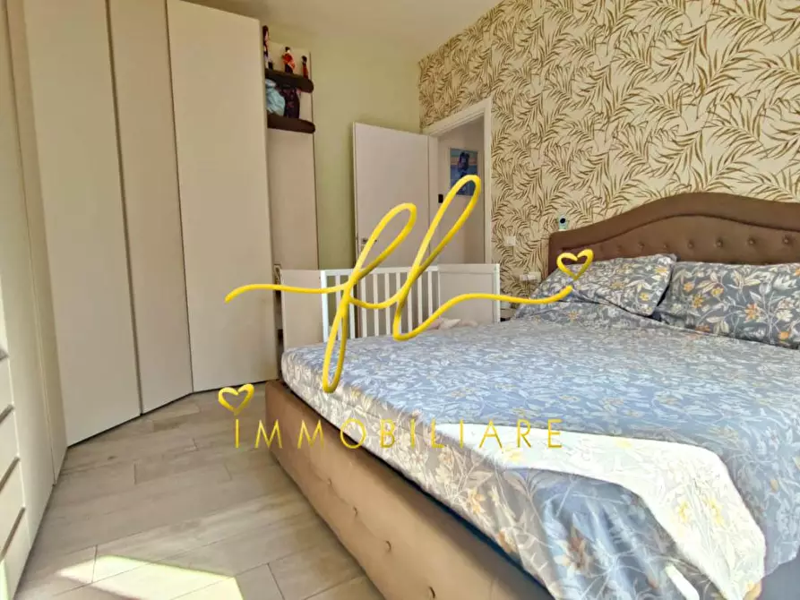 Immagine 15 di Appartamento in vendita  a Campiglia Marittima