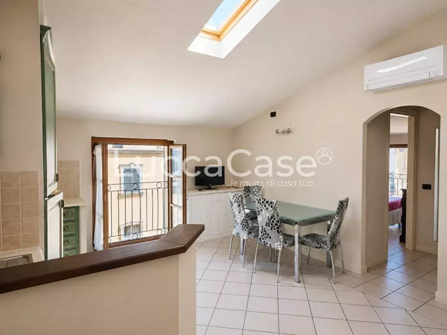 Immagine 13 di Appartamento in vendita  a Camaiore