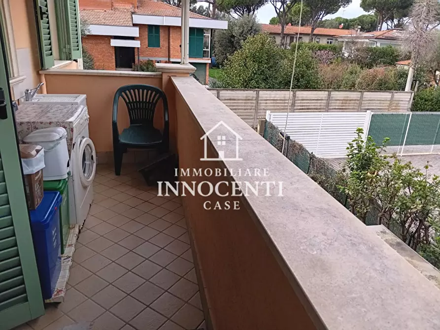 Immagine 12 di Appartamento in vendita  a Massa