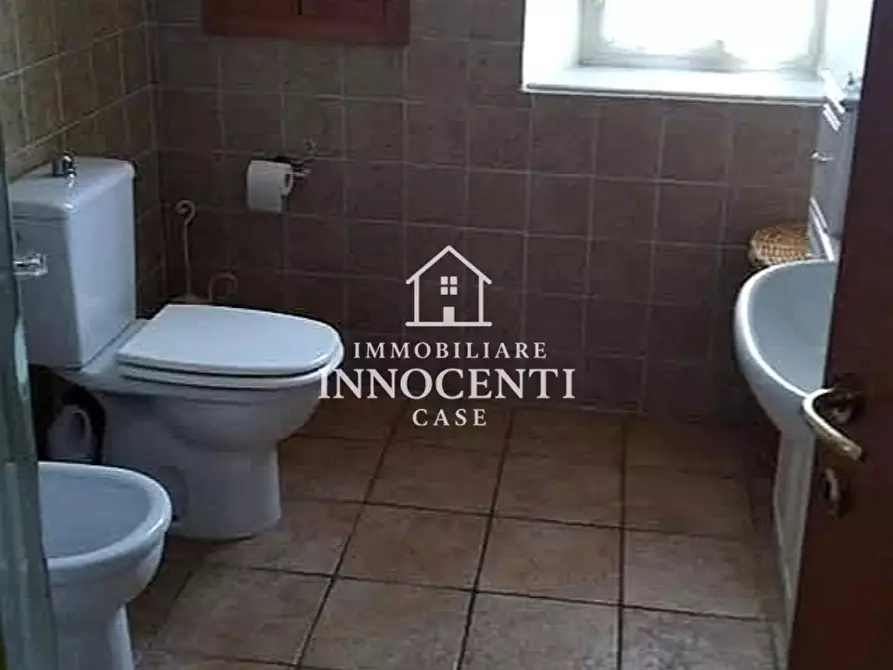 Immagine 10 di Terratetto in vendita  a Massa