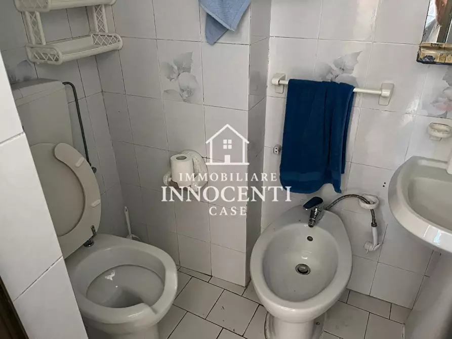 Immagine 13 di Terratetto in vendita  a Massa