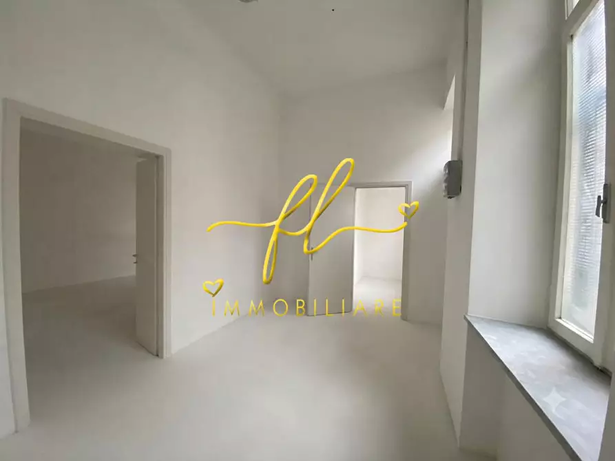 Immagine 4 di Rustico / casale in vendita  a Carrara