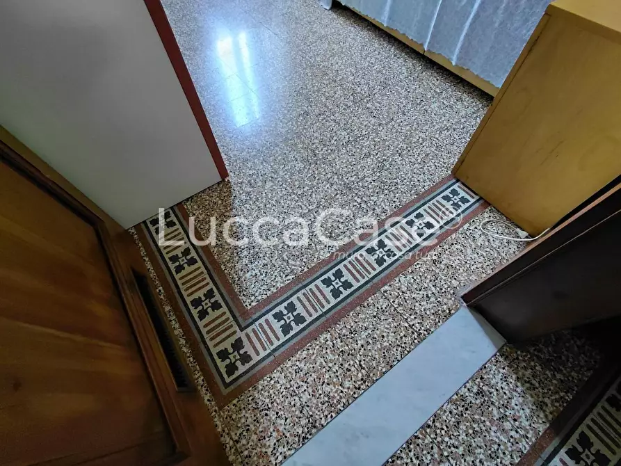 Immagine 15 di Villa in vendita  a Montecatini Terme