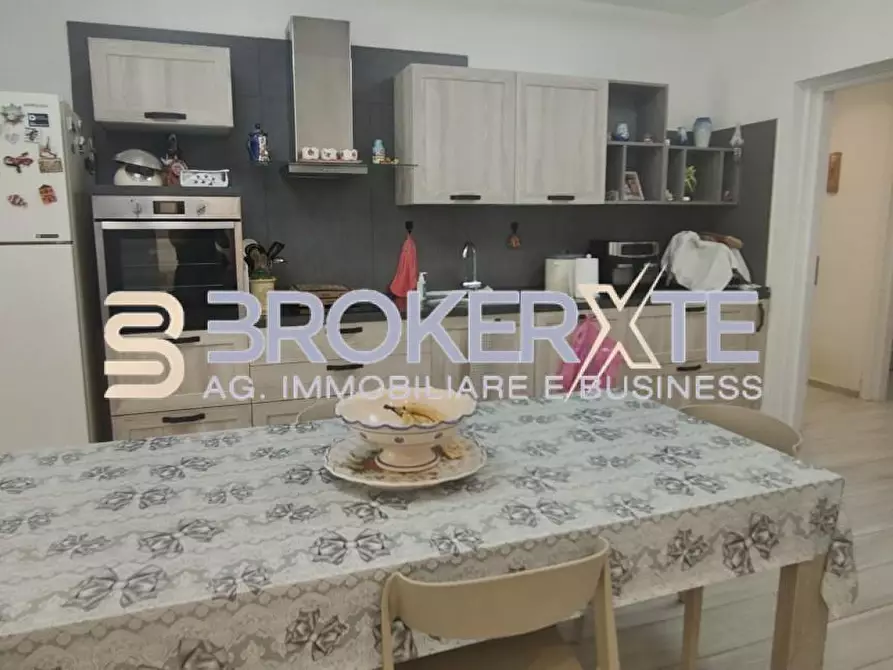 Immagine 4 di Casa indipendente in vendita  a Massa