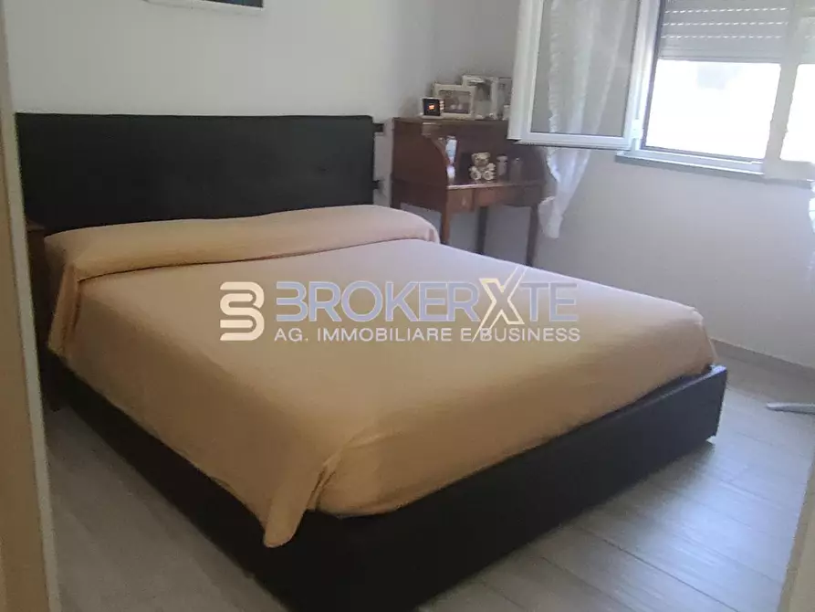 Immagine 6 di Casa indipendente in vendita  a Massa