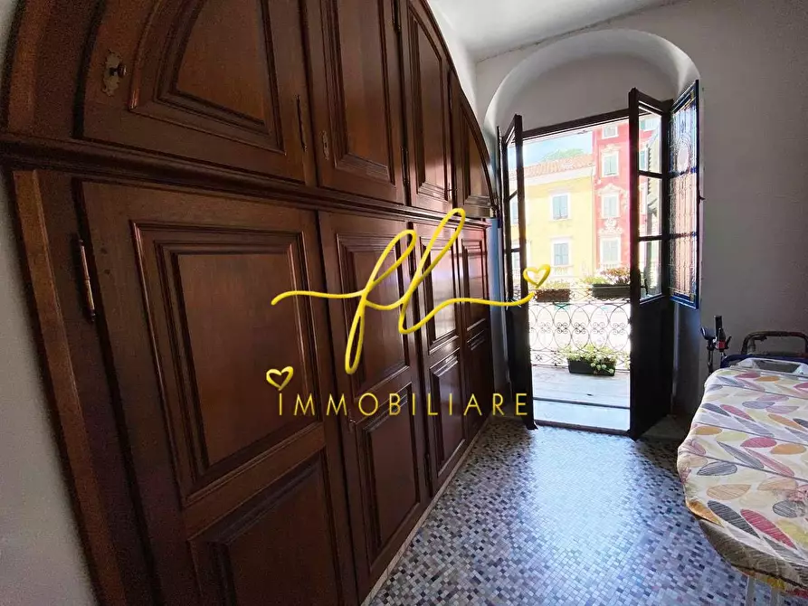 Immagine 15 di Immobile di prestigio in vendita  a Carrara