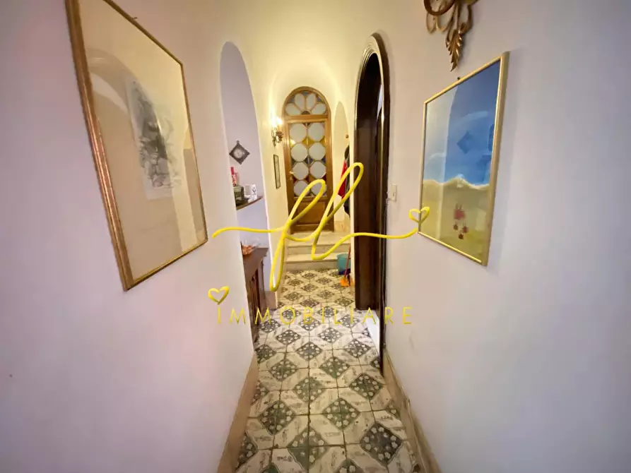 Immagine 30 di Immobile di prestigio in vendita  a Carrara