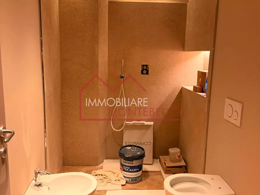 Immagine 5 di Appartamento in vendita  a Camaiore