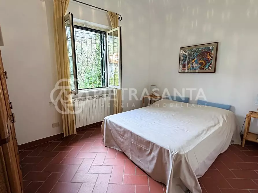 Immagine 34 di Villa in affitto  a Pietrasanta