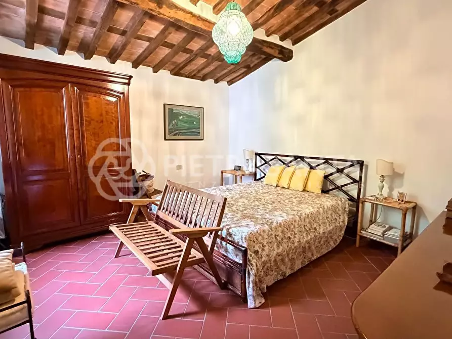 Immagine 32 di Villa in affitto  a Pietrasanta