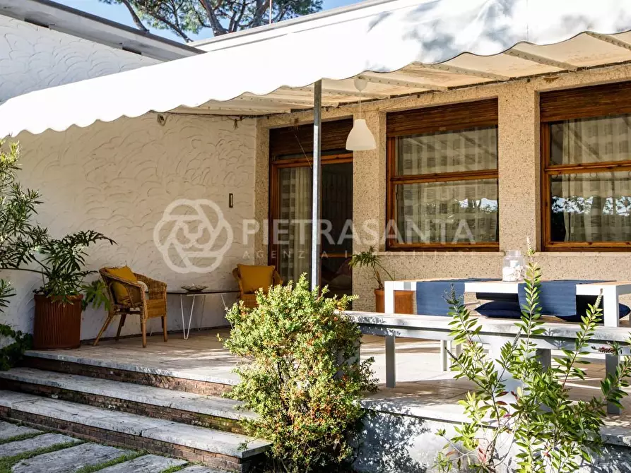 Immagine 7 di Villa in affitto  a Forte Dei Marmi