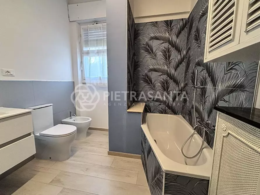 Immagine 40 di Villa in affitto  a Forte Dei Marmi
