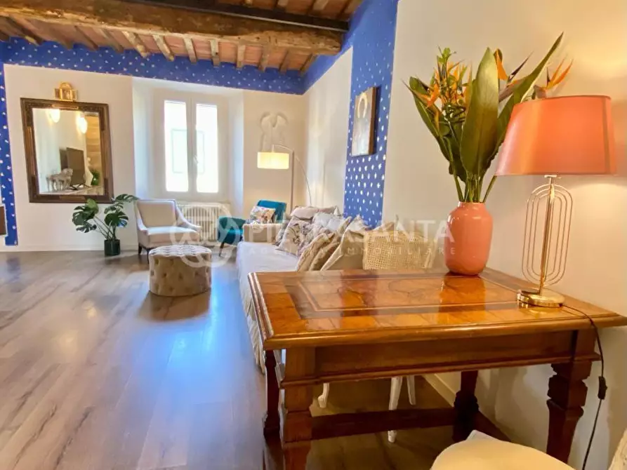 Immagine 6 di Appartamento in affitto  a Pietrasanta