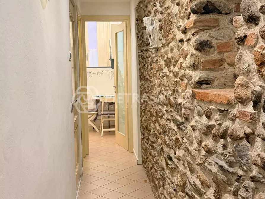 Immagine 15 di Appartamento in affitto  a Pietrasanta