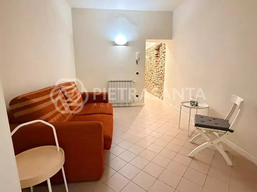Immagine 10 di Appartamento in affitto  a Pietrasanta