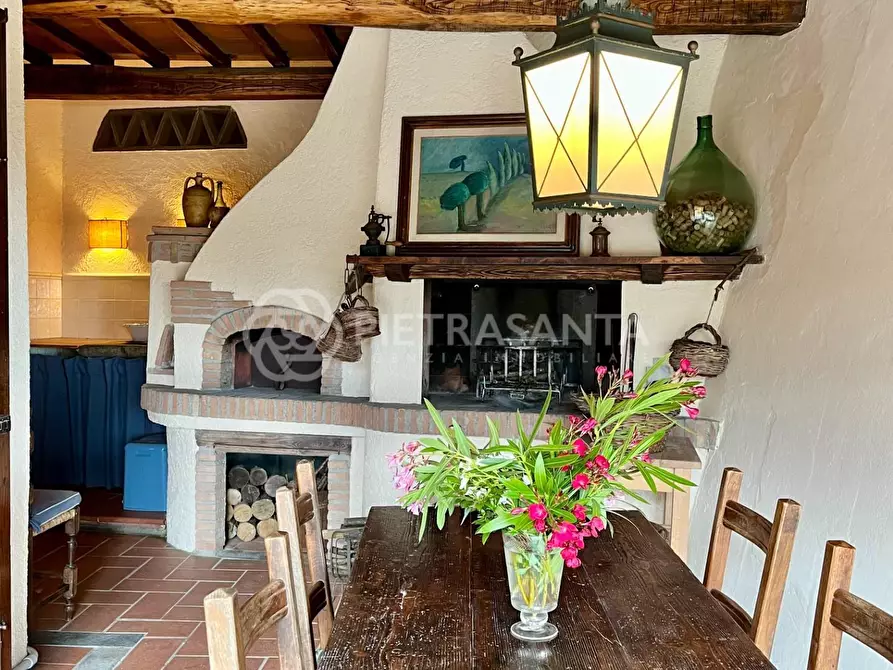 Immagine 12 di Rustico / casale in affitto  a Pietrasanta