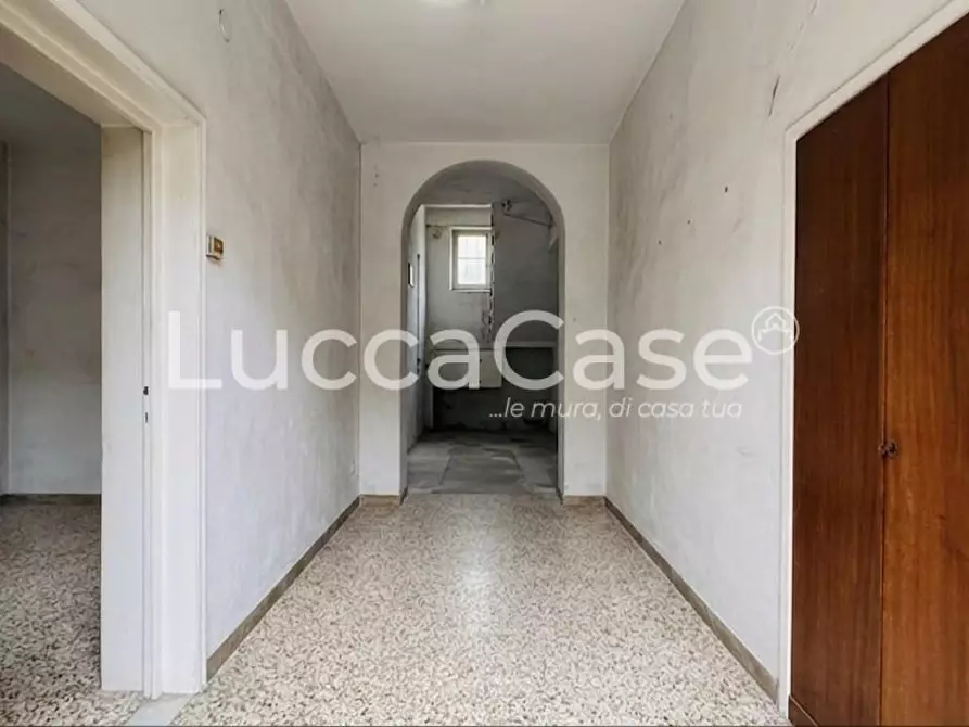 Immagine 12 di Casa indipendente in vendita  a Capannori