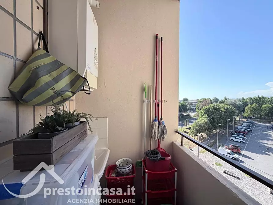 Immagine 12 di Appartamento in vendita  a Viareggio