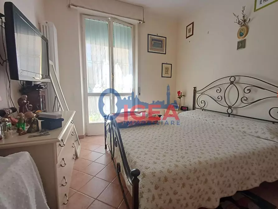 Immagine 21 di Appartamento in vendita  a Siena