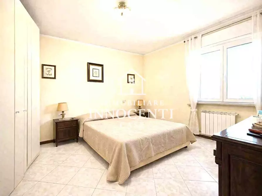Immagine 19 di Appartamento in vendita  a Montignoso